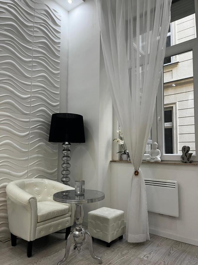 White Luxury Apartment Budapešť Exteriér fotografie