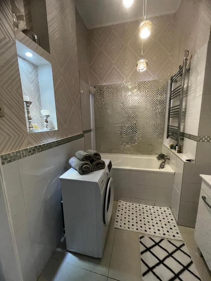 White Luxury Apartment Budapešť Exteriér fotografie