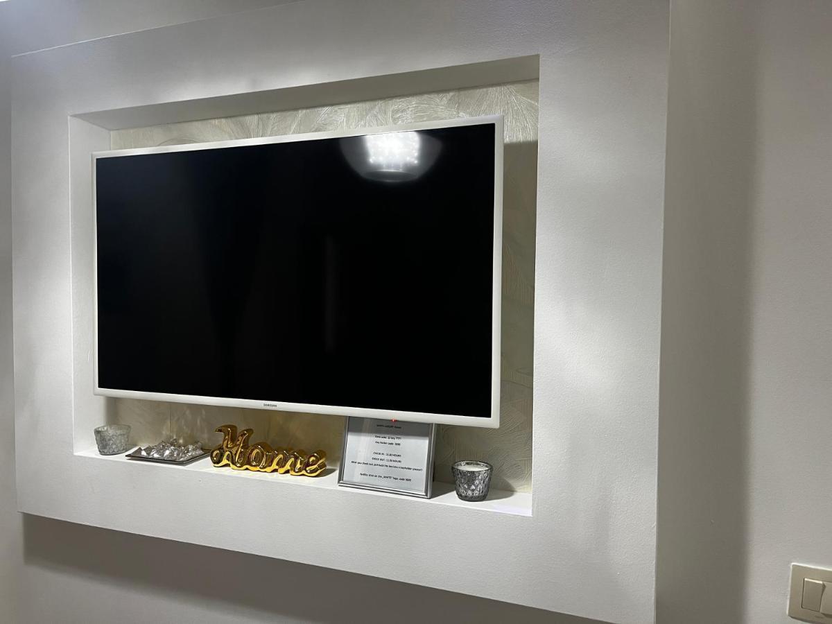 White Luxury Apartment Budapešť Exteriér fotografie