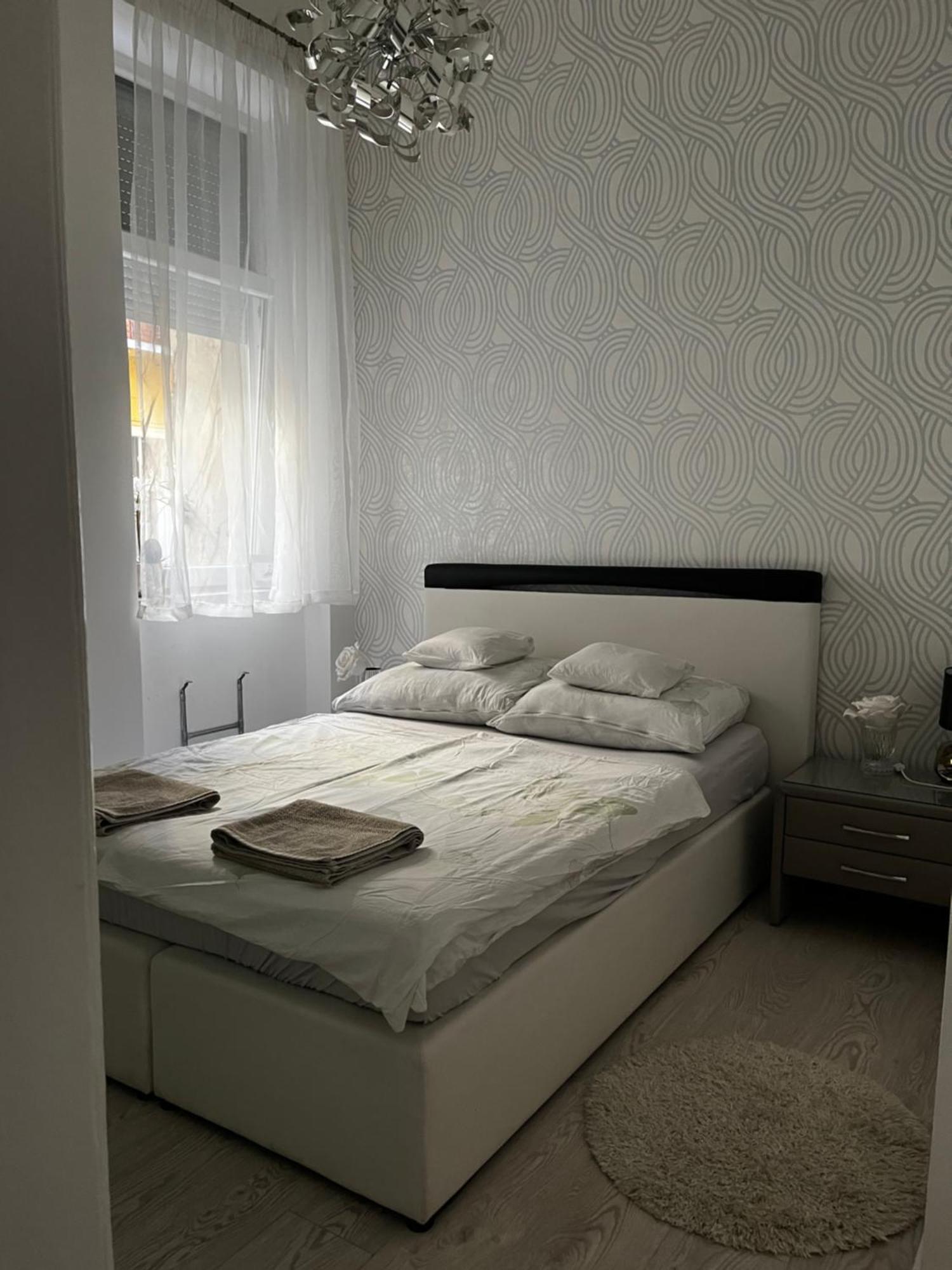 White Luxury Apartment Budapešť Exteriér fotografie